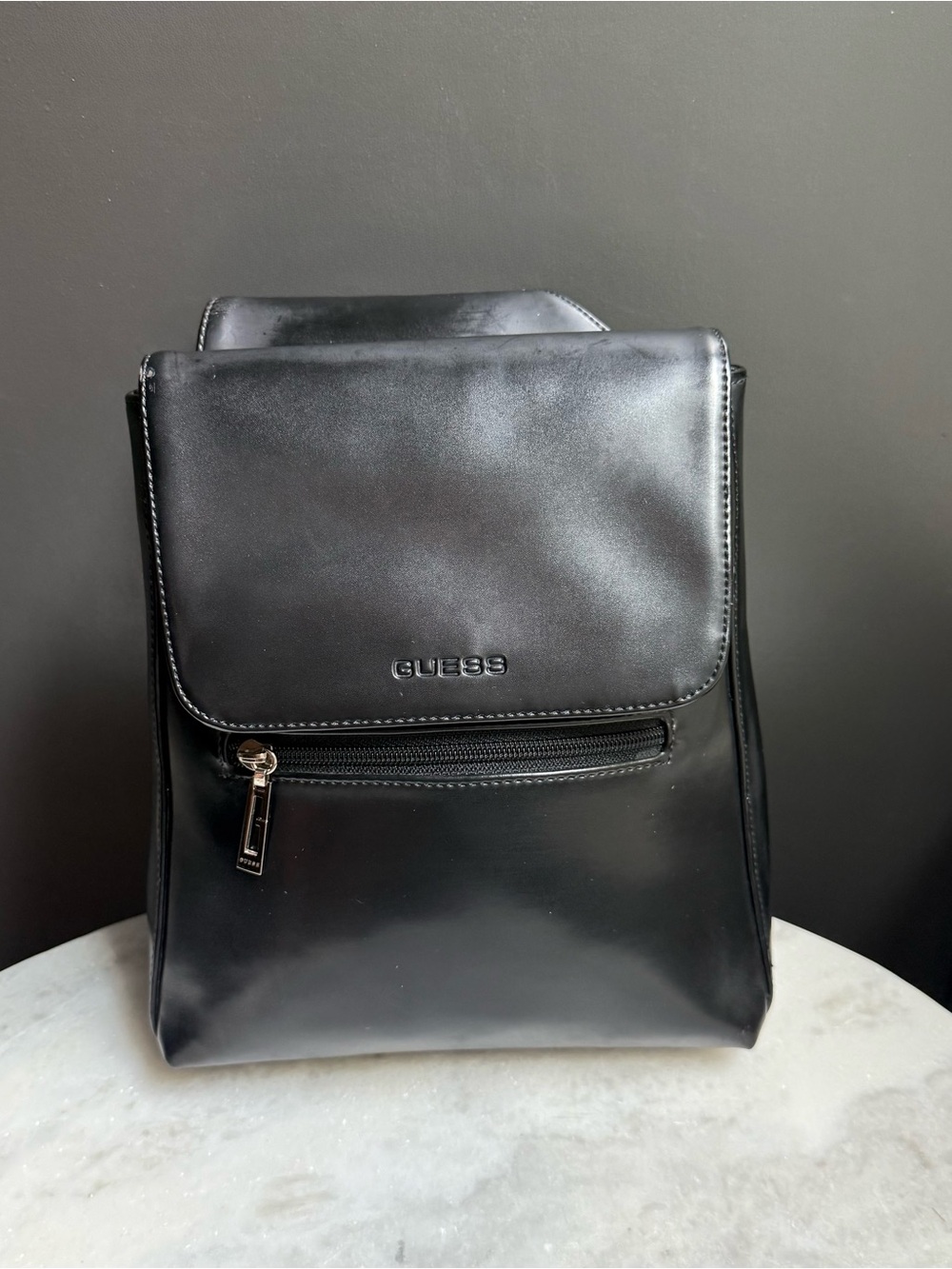 Vintage Y2K Guess Black Minimalistic Sling Backpack Slingback Deadstock